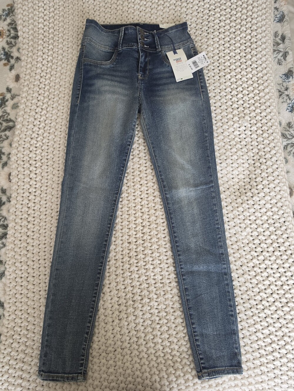 WallFlower “The Sassy” High Rise Skinny Jeans